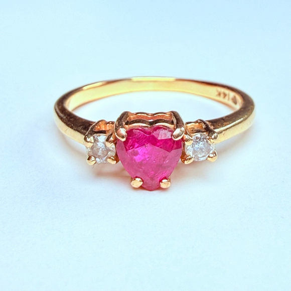 Unbranded Jewelry - 14K Solid Yellow Gold Red Genuine Ruby Heart & Diamond Vintage Ring